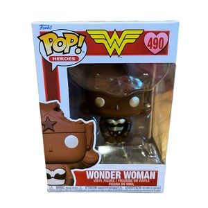Funko Pop Hero 490 Wonder Woman
Valentine Chocolate Figurine